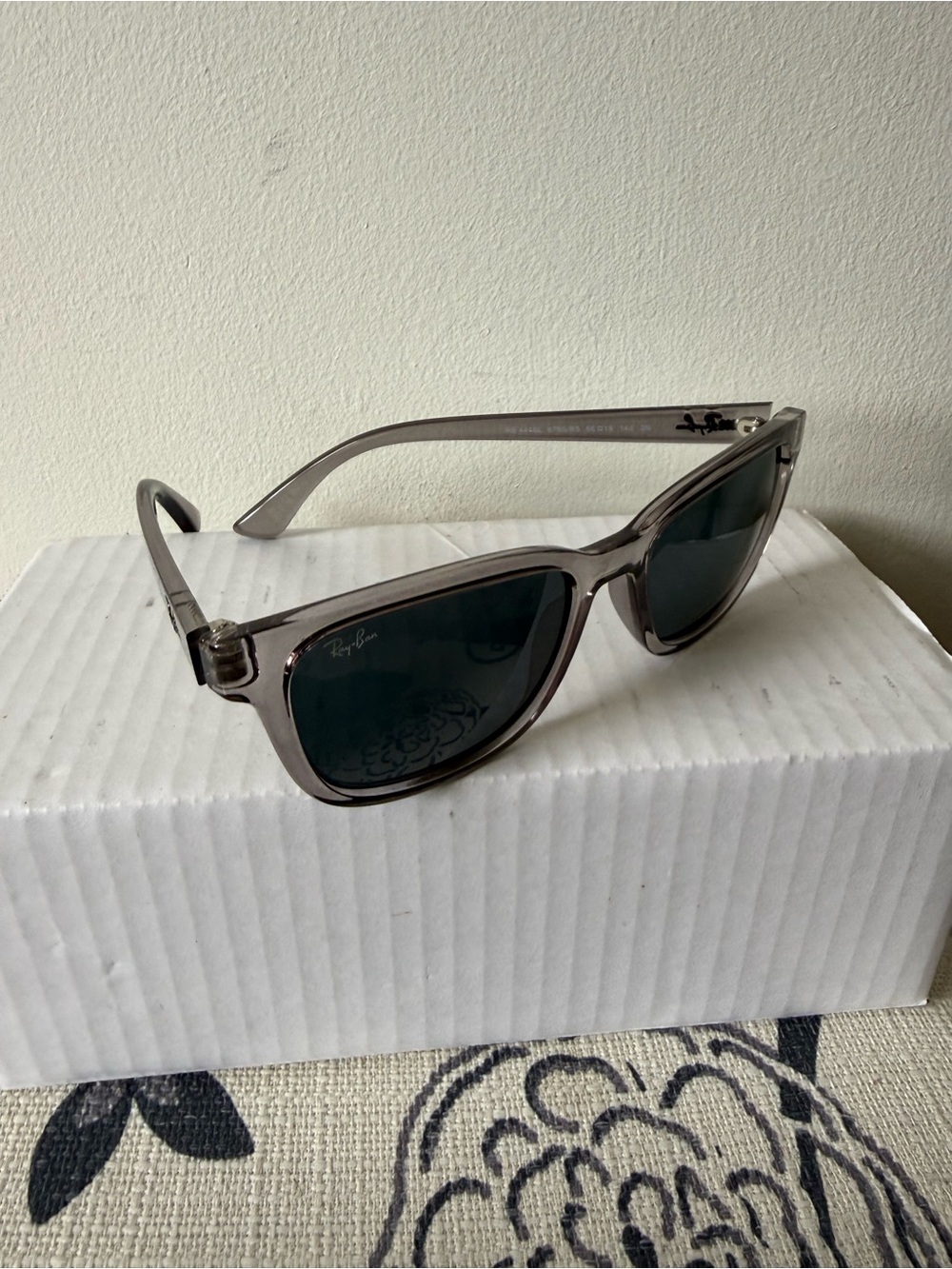 Ray-Ban RB4448L 6765/R5 Sunglasses Brown 56mm New w/ Case Cloth Authentic